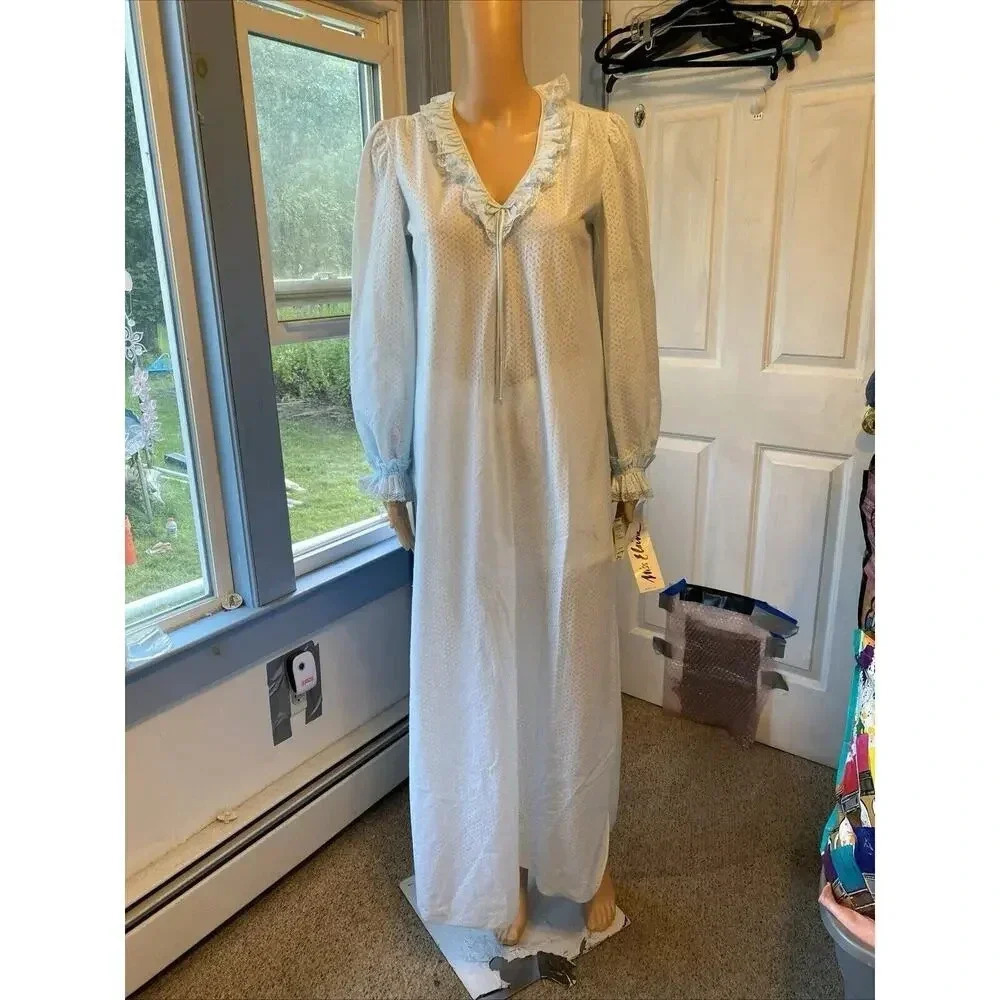 New VTG Miss Alaina Ruffled Lace Long Sleeve Maxi Nightgown Princess/Fairy S - Picture 10 of 10